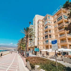 expoholidays-primera-linea-de-playa-palmeral.es-andalucia.com/