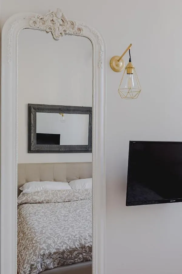 Romantic Apartament 2 Piazza Del Popolo 0*, روما إيطاليا