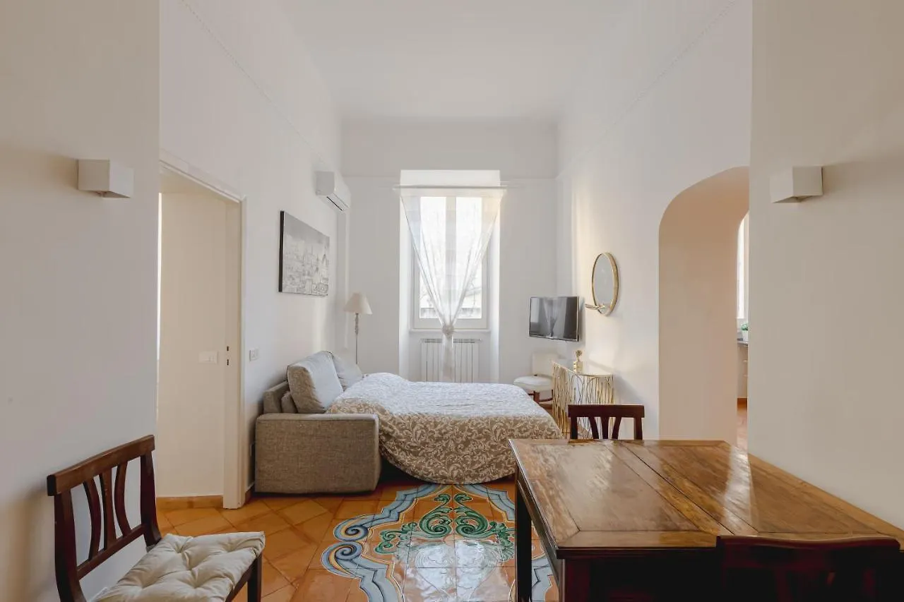 Romantic Apartament 2 Piazza Del Popolo شقة